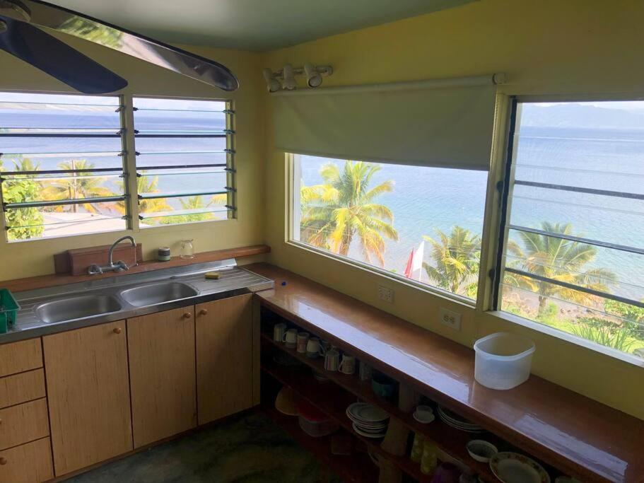 Limericks By The Sea Savusavu Exteriör bild